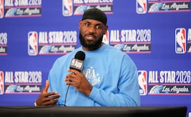 ¡Bombazo en la NBA! LeBron James jugará en los 76ers de Philadelphia 