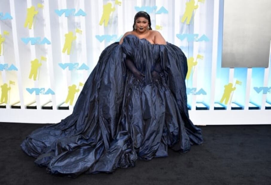Los mejores looks de la alfombra negra de los MTV VMAs