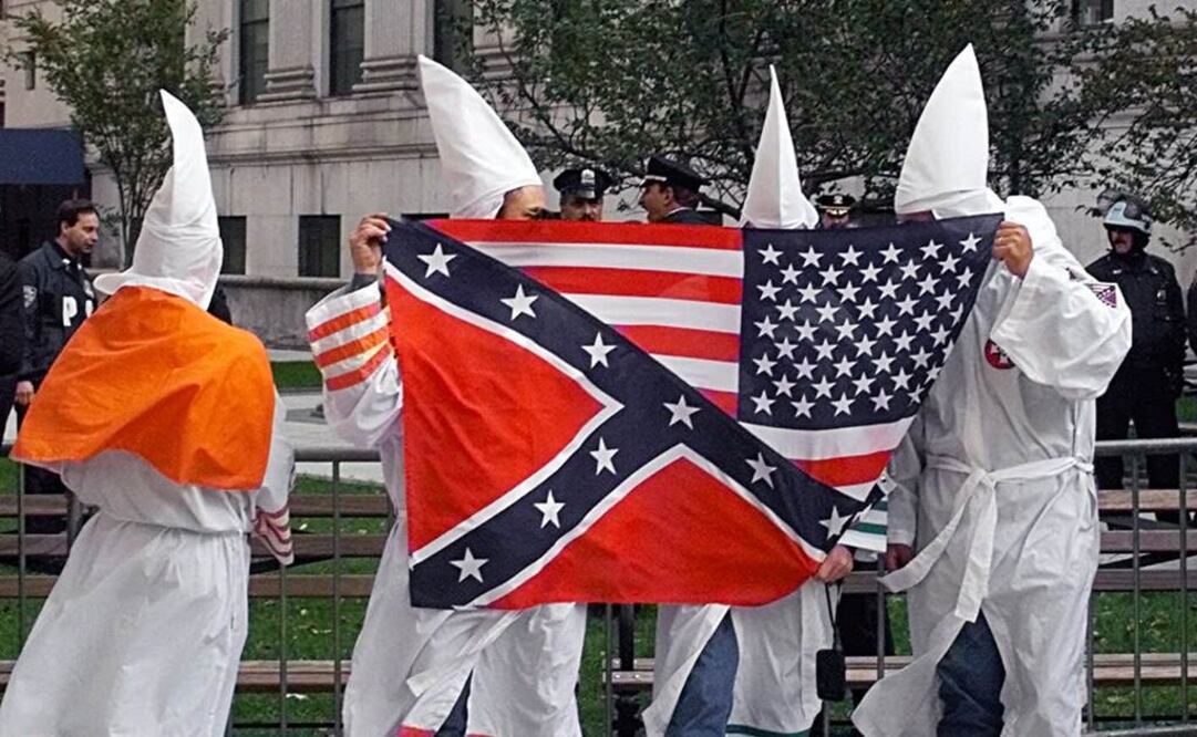 Ku Klux Klan convoca a defender la bandera confederada