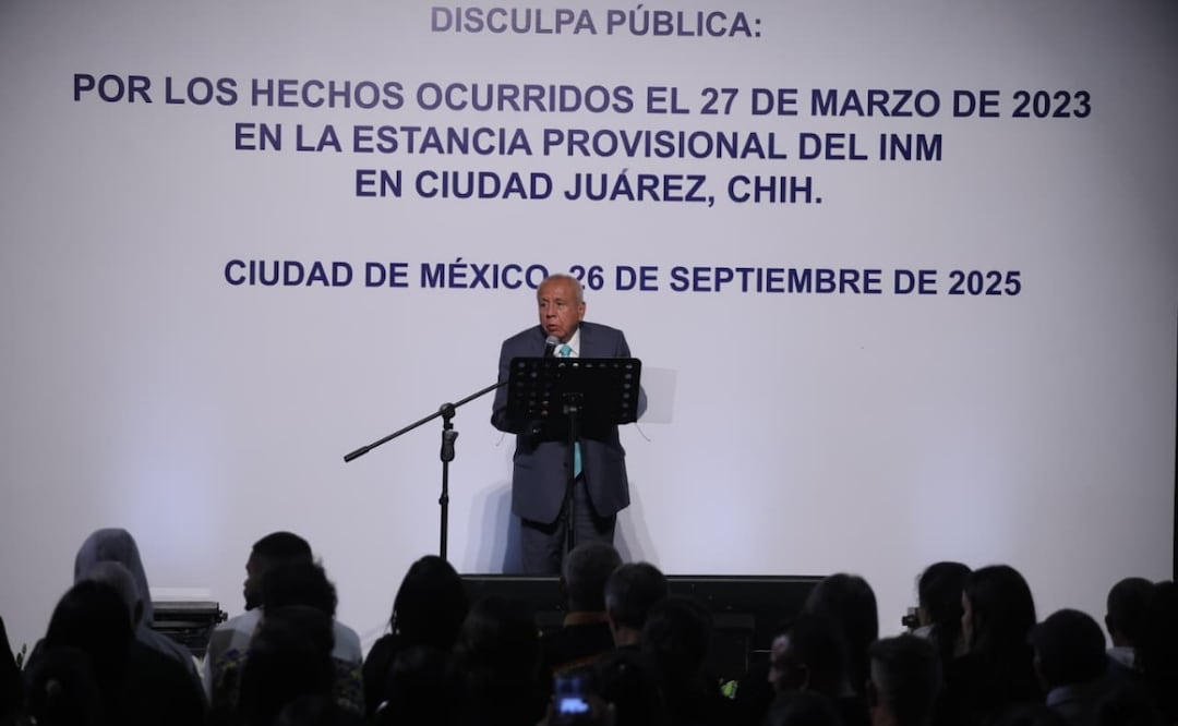 Disculpa pública de Francisco Garduño, exdirector del Instituto Nacional de Migración, por los acontecimientos en la estancia migratoria el 27 de marzo de 2023 en la que resultaron fallecidos varios migrantes (26/09/2025). Foto: Gabriel Pano / EL UNIVERSAL