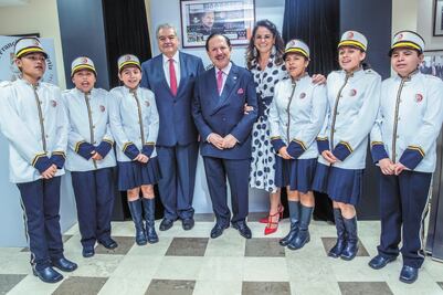 Lotería Nacional honra a Ealy Ortiz