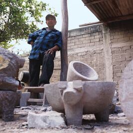 El molcajete se resiste a la extinción