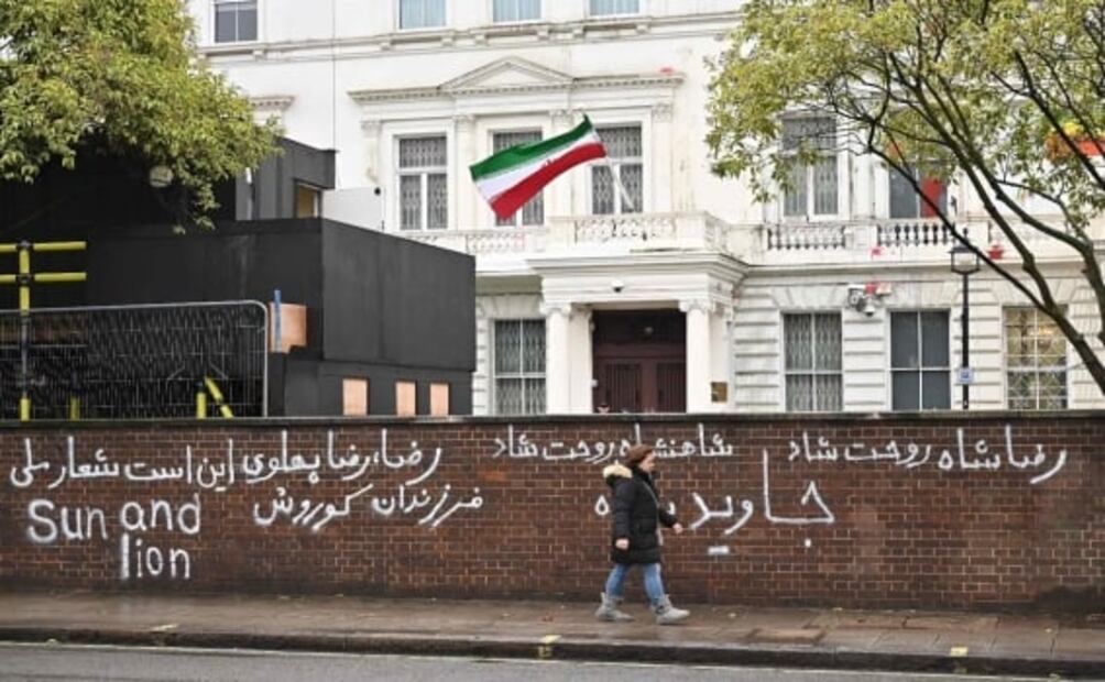 Irán ejecuta en la horca a un británico-iraní acusado de espionaje