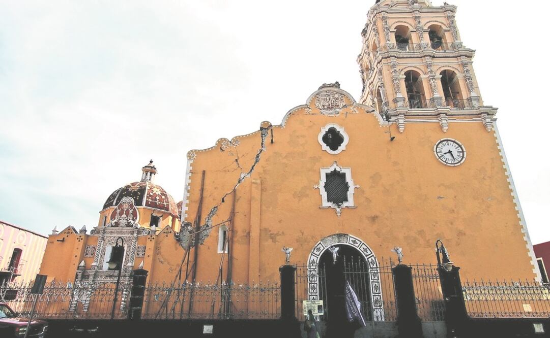 Recorrido en iglesias y el complejo cultural El Carmen del municipio de Atlixco, Puebla que resultaron dañadas por el sismo. Foto: Omar Contreras/EL UNIVERSAL