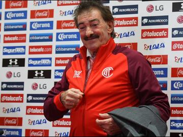 Presentan a La Volpe como nuevo DT del Toluca