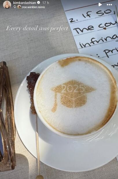 Detalles de la celebración de Kim Kardashian por su logro en derecho. Foto: Instagram oficial.