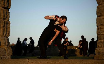 La novela "Drácula" convoca a cientos de personas a vestirse de vampiros y ¡rompen récord!