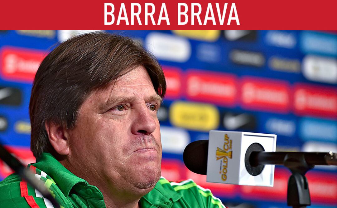 El ‘Piojo’ se enreda y recula