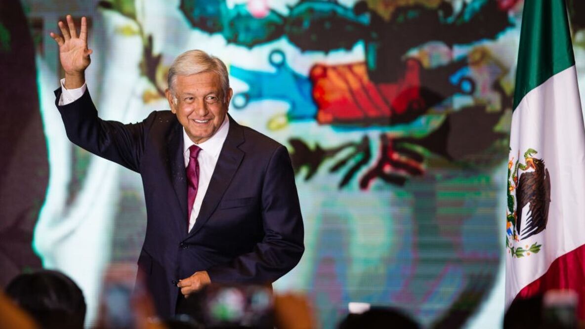 Getty Images Andrés Manuel López Obrador llega a su investidura tras haber vencido con una diferencia de más de 30% a sus adversarios.