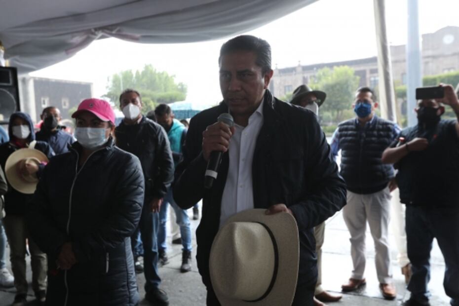 Alcalde de Toluca retira plantón; asegura ya contar con recursos para pagar sueldos pendientes