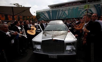 Cantan "Las Golondrinas" a Joan Sebastian