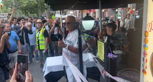 "Estamos en peligro de extinción"; Barcelona vive su primera marcha contra el turismo de masas