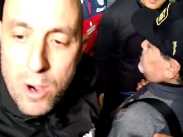 Maradona agredió a policías y aficionados al término de la final