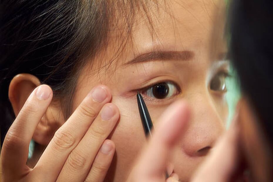 El delineador invisible es ideal para los ojos chicos. Foto: Unsplash