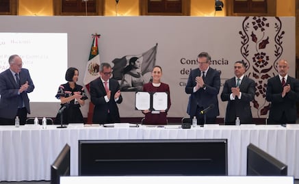 Sheinbaum y empresarios renuevan el PACIC; mantienen precio de la canasta básica en 910 pesos