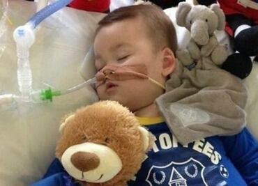 Muere Alfie Evans, el bebé británico que quedó en medio de una batalla legal