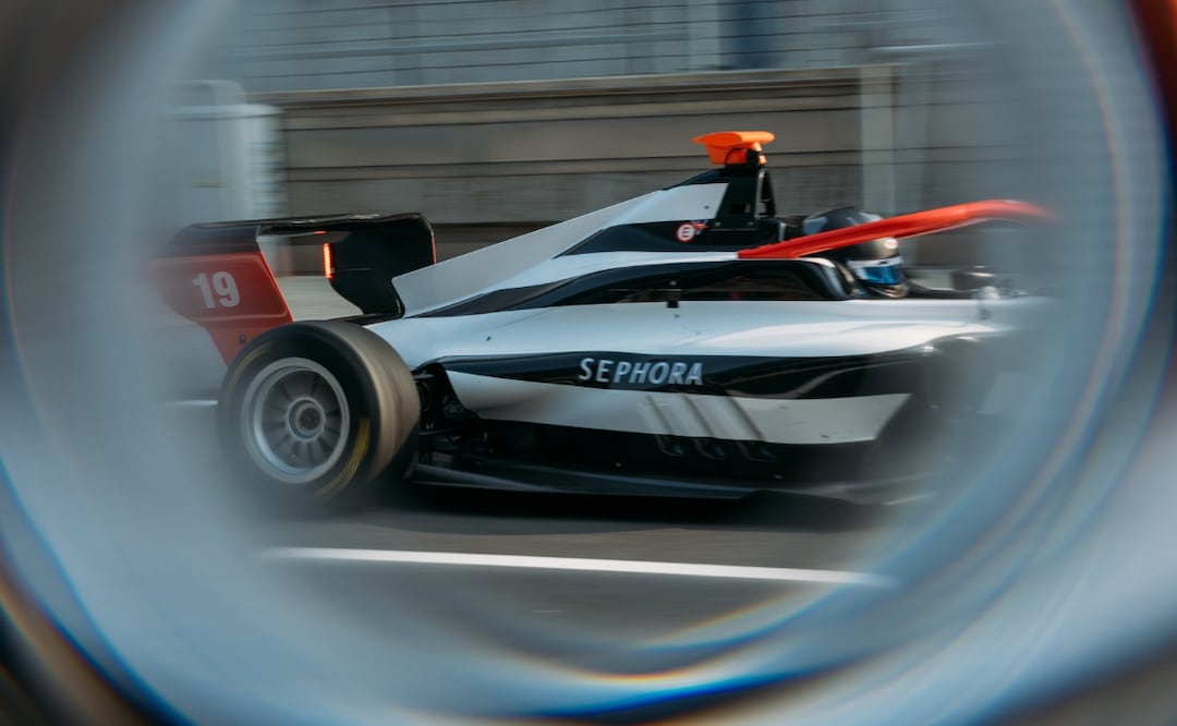 F1 Academy y Sephora anuncian una alianza para impulsar a una nueva generación de mujeres dentro del automovilismo. Foto: Cortesía Sephora