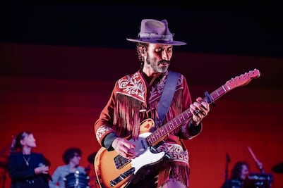 Leiva se considera mexicano y feminista