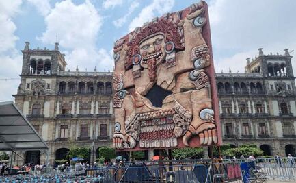 Avanza montaje de “Memoria luminosa” en el Zócalo; esculturas mexicas acompañarán videomapping por los 700 años de Tenochtitlan