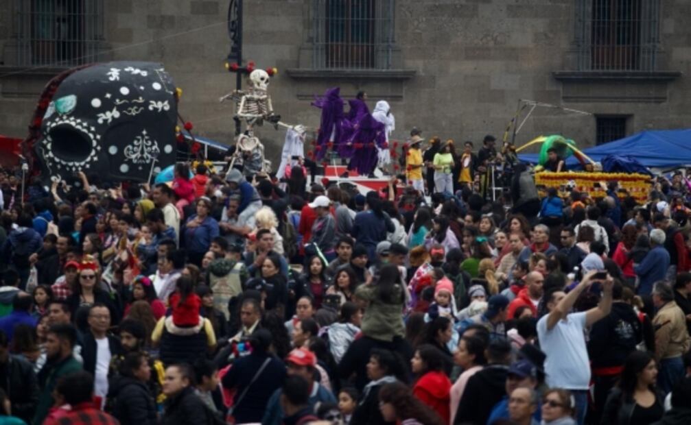 Reportan saldo blanco tras Mega Desfile de Día de Muertos en CDMX