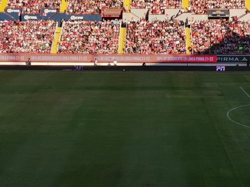 Grupo Firme pone en aprietos a Necaxa y Chivas