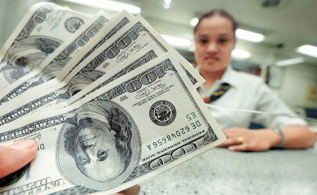 El banco central señala que el uso de efectivo estuvo impulsado por las compras en persona y por la preferencia de monedas y billetes de dos categorías de población: consumidores con bajos ingresos y de mayores de 55 años