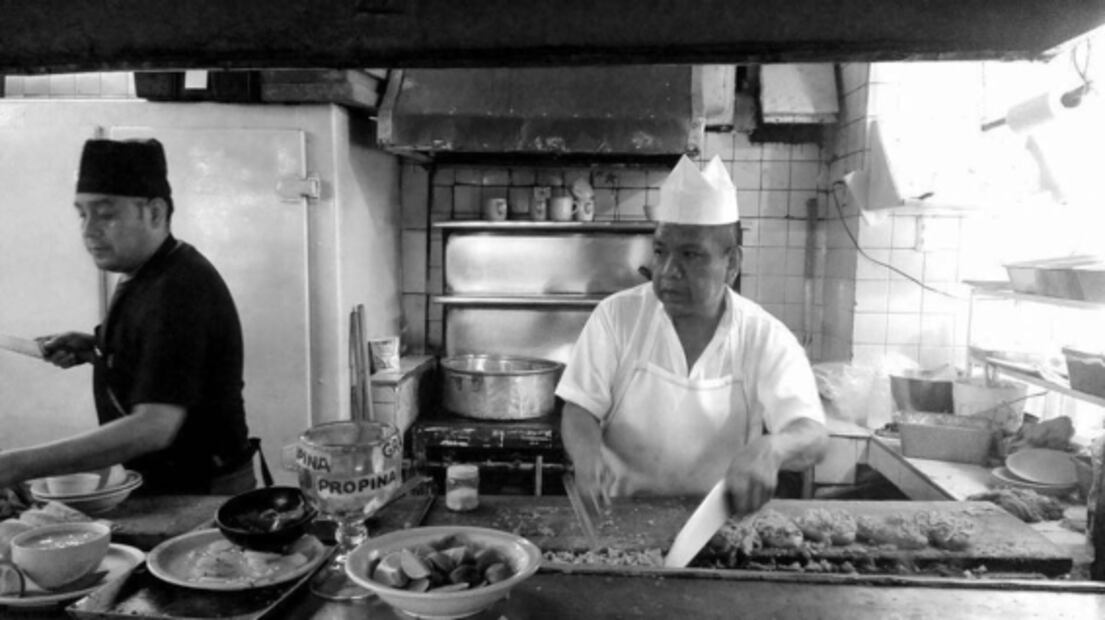 Ven a comer a La Casa del Pavo, donde siempre es Navidad