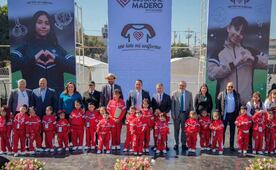 GAM pone en marcha el programa "Me Late Mi Uniforme"; entrega 130 mil uniformes deportivos a estudiantes de educación básica