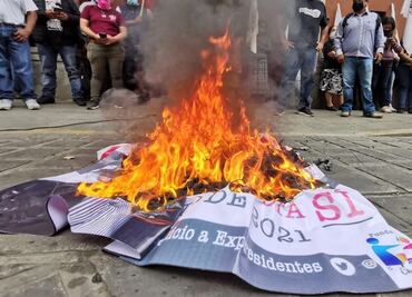 Exigen a AMLO en Oaxaca juicio a expresidentes con o sin consulta