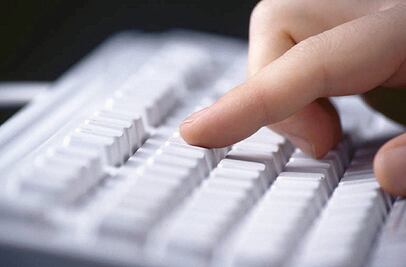 Estudio revela que 7 de cada 10 alumnos de preparatoria viven ciberacoso