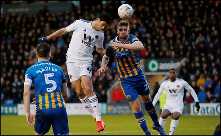 Con gol de Raúl Jiménez, Wolverhampton rescata empate