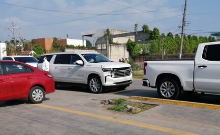 Choca camioneta donde viajaba el gobernador de Veracruz