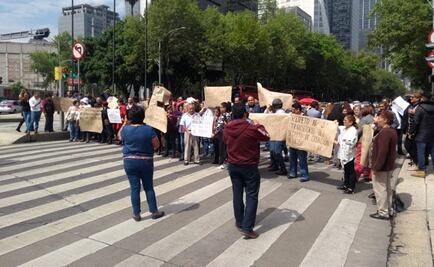 Trabajadores de Secretaría de Cultura protestan en Paseo de la Reforma