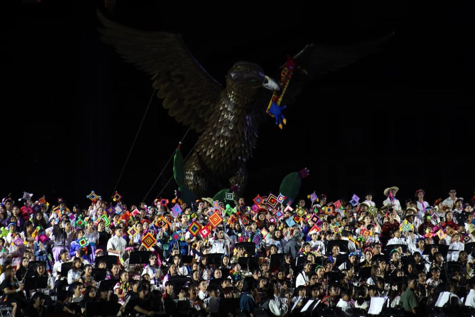La Fiesta de Culturas Comunitarias 2025 “Yoltajtolli – Voces Vivas”, es un poema escénico que reunió a niños y jóvenes de 26 estados de la República en el zócalo capitalino. (Foto:: Luis Camacho/ EL UNIVERSAL)
