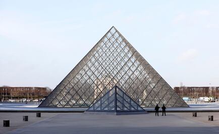 El museo del Louvre resguarda obras de arte ucranianas para protegerlas de la guerra