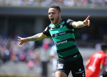 Cruz Azul hace oficial la llegada de Jonathan Rodríguez