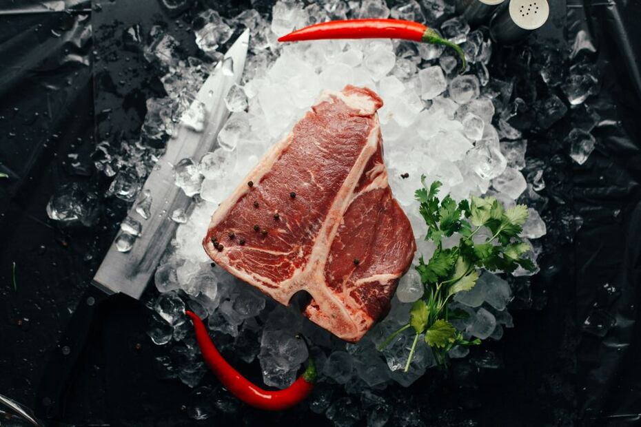 El truco de la olla invertida: una forma de descongelar la carne rápidamente. Foto: Unsplash