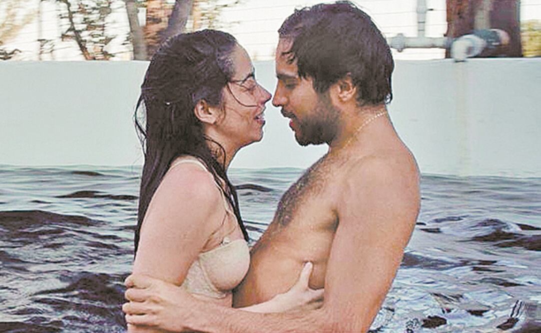 Un chico (Axel Arenas) y su pareja (Lizzy Auna) viajan para reclamar una herencia. Foto: cinematográfica ANTÓNIMO