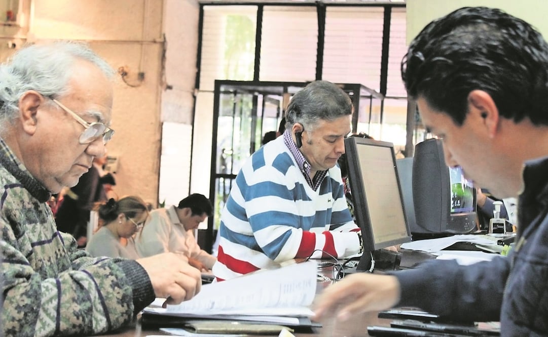 En lo que va del presente año, un millón 468 mil 501 empleados dispusieron dinero de su Afore. Foto: Archivo. El Universal