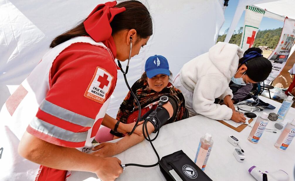 En el poblado se ofrecieron servicios médicos, incluyendo revisiones de presión, peso, atención bucal y exámenes de la vista. (25/03/2025) Foto: Jorge Alvarado | El Universal