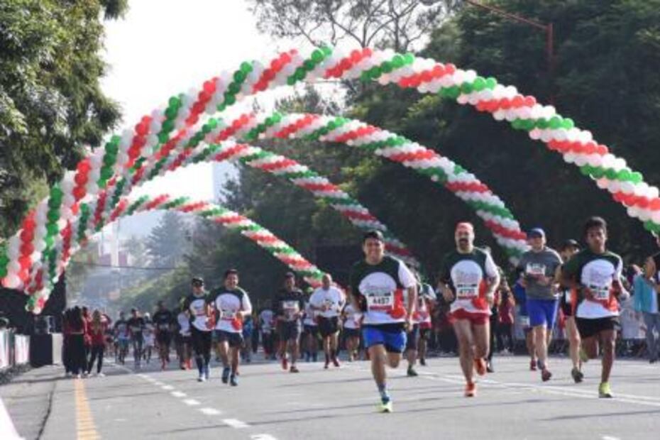 Titular de Sedena encabeza Medio Maratón por Centenario de la Constitución