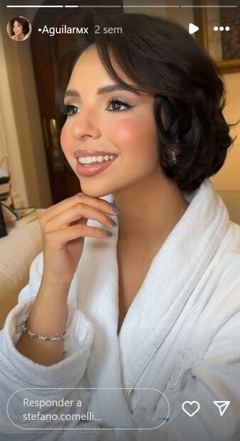 Ángela Aguilar maquillada, ¿para su boda con Nodal?