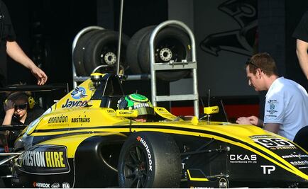 Australiano Leeds gana en F4