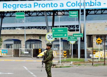 Venezuela cierra la frontera terrestre con Colombia previo a investidura presidencial; suspende los vuelos por 72 horas