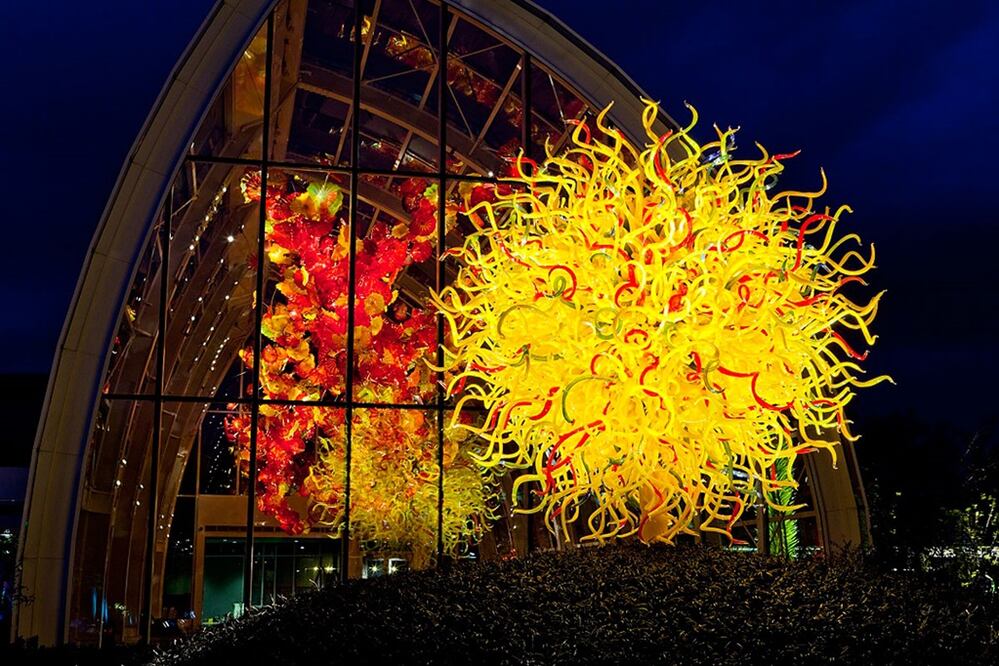 El Sol, Dale Chihuly 