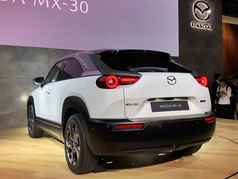 Mazda presenta su primer vehículo eléctrico 
