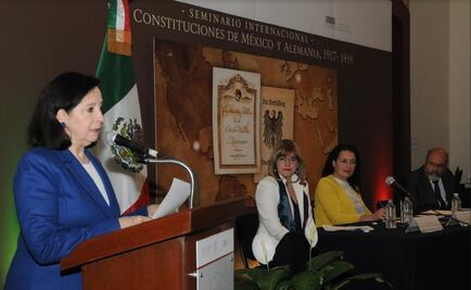 Exploran proximidad de constituciones de México y Alemania