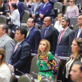 Diputados darán seguimiento a becarios