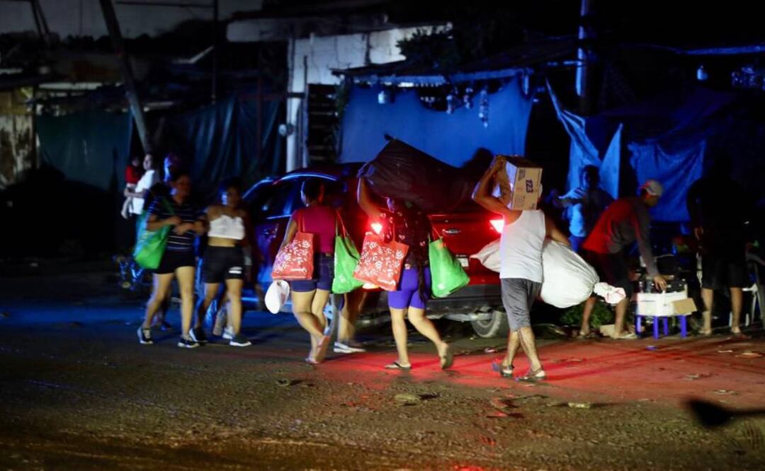 Los saqueos se dieron en todo Acapulco, sin excepción alguna. Foto: Valente Rosas/El Universal