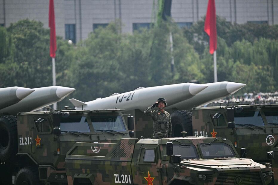 China realizó un desfile militar en plaza de Tiananmen. Foto: AFP